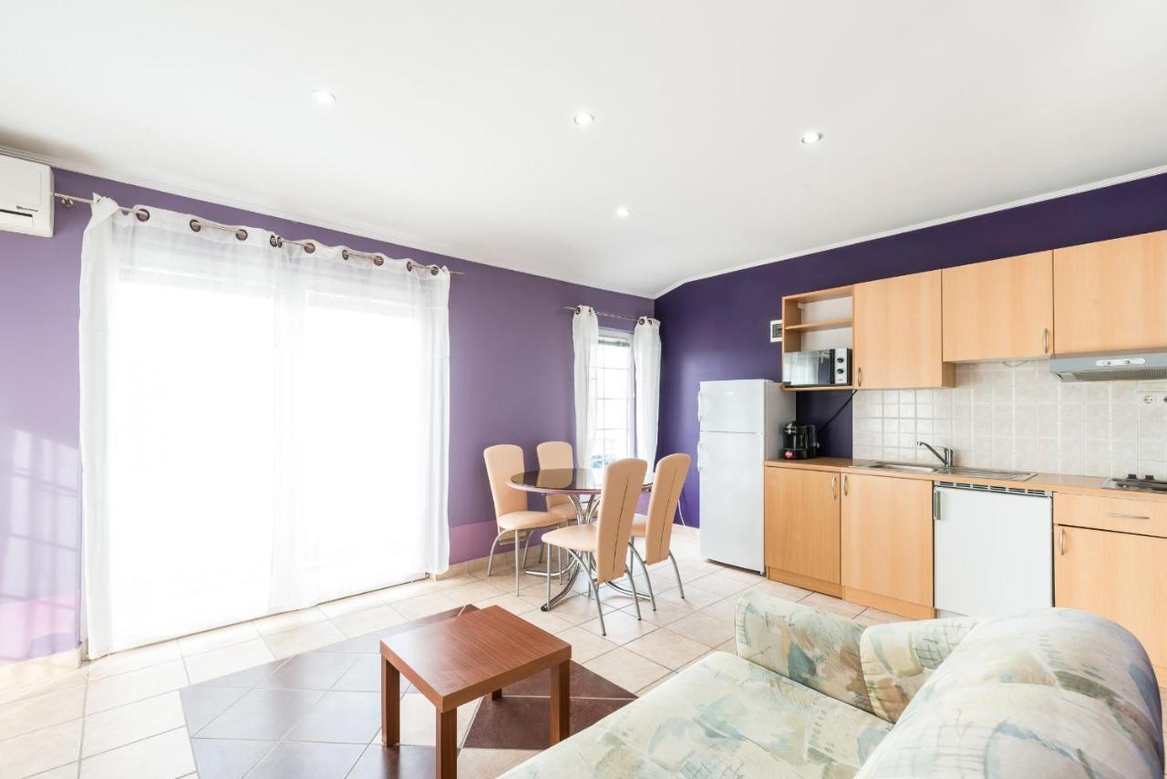 Apartments Mahnet Вир Номер фото